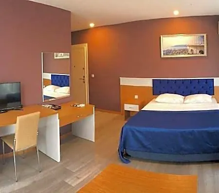 Skyblue Aparthotel
