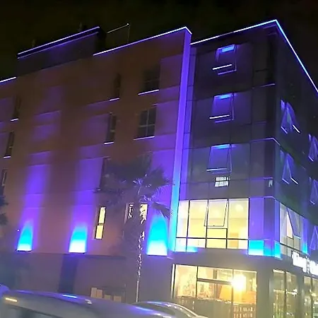 Skyblue 4*