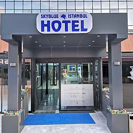 Skyblue Apartmanhotel 4*