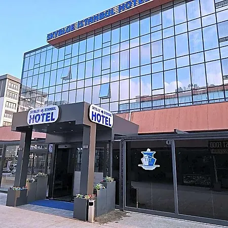 Skyblue Apartmanhotel 4*